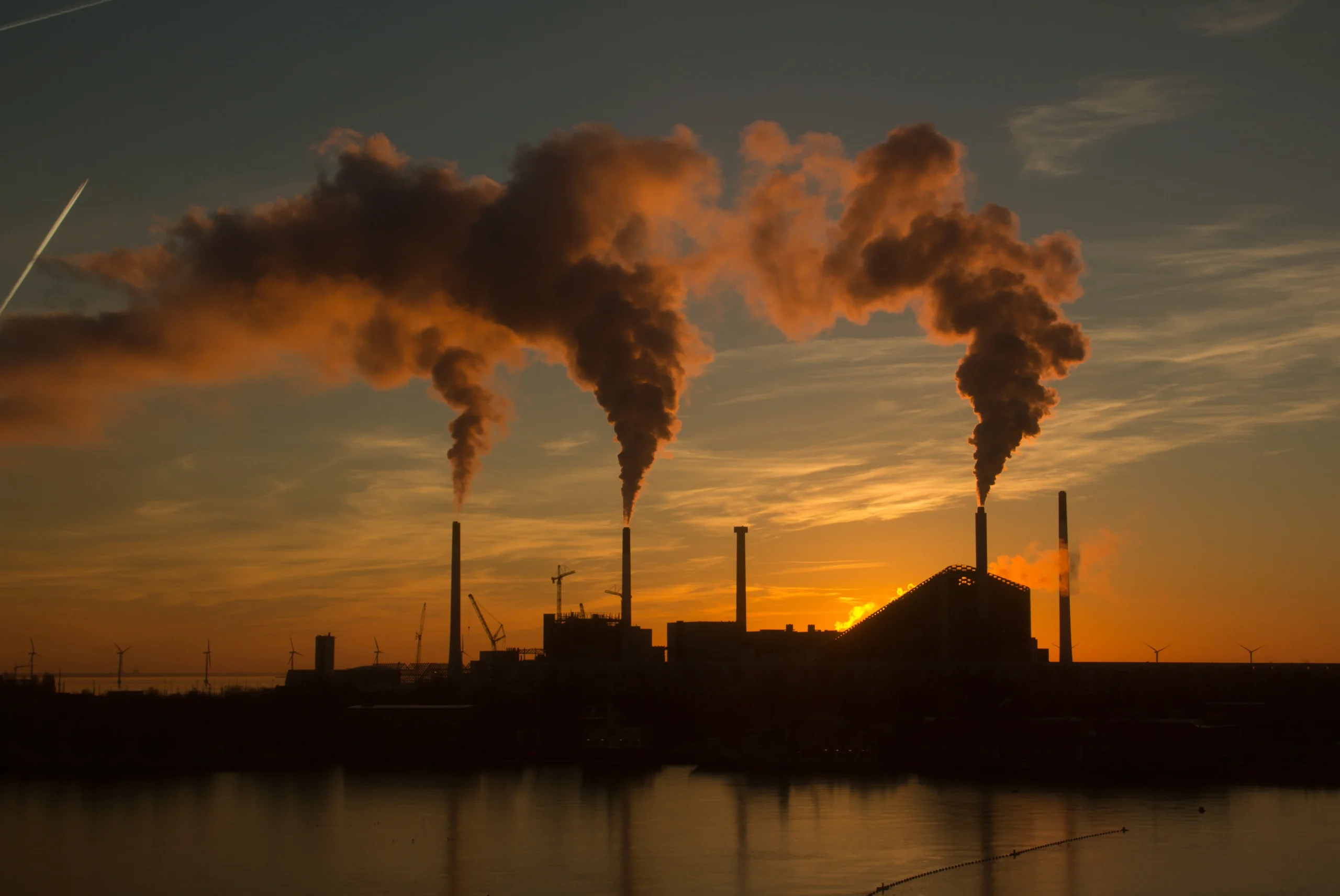 Penggunaan Energi Fosil pabrik
