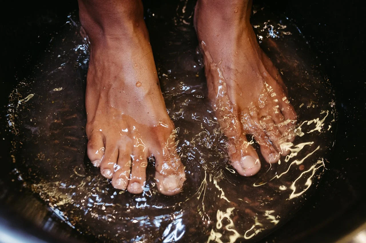 Cara Menghilangkan Bau Kaki 1