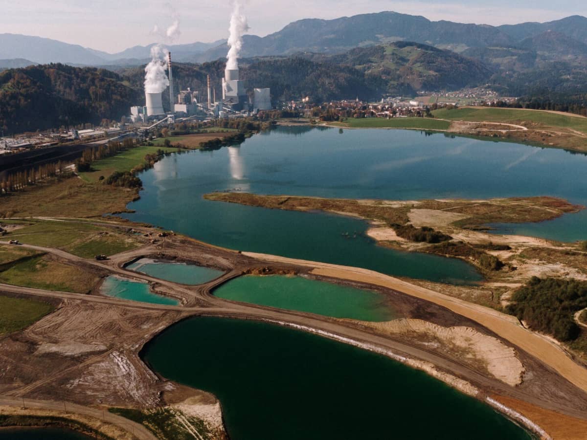 Energi Panas Bumi (Geothermal Energy)