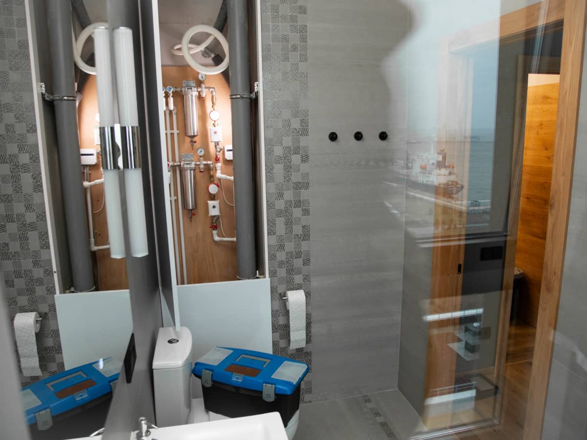 Membantu Sektor Pariwisata dan Hospitality