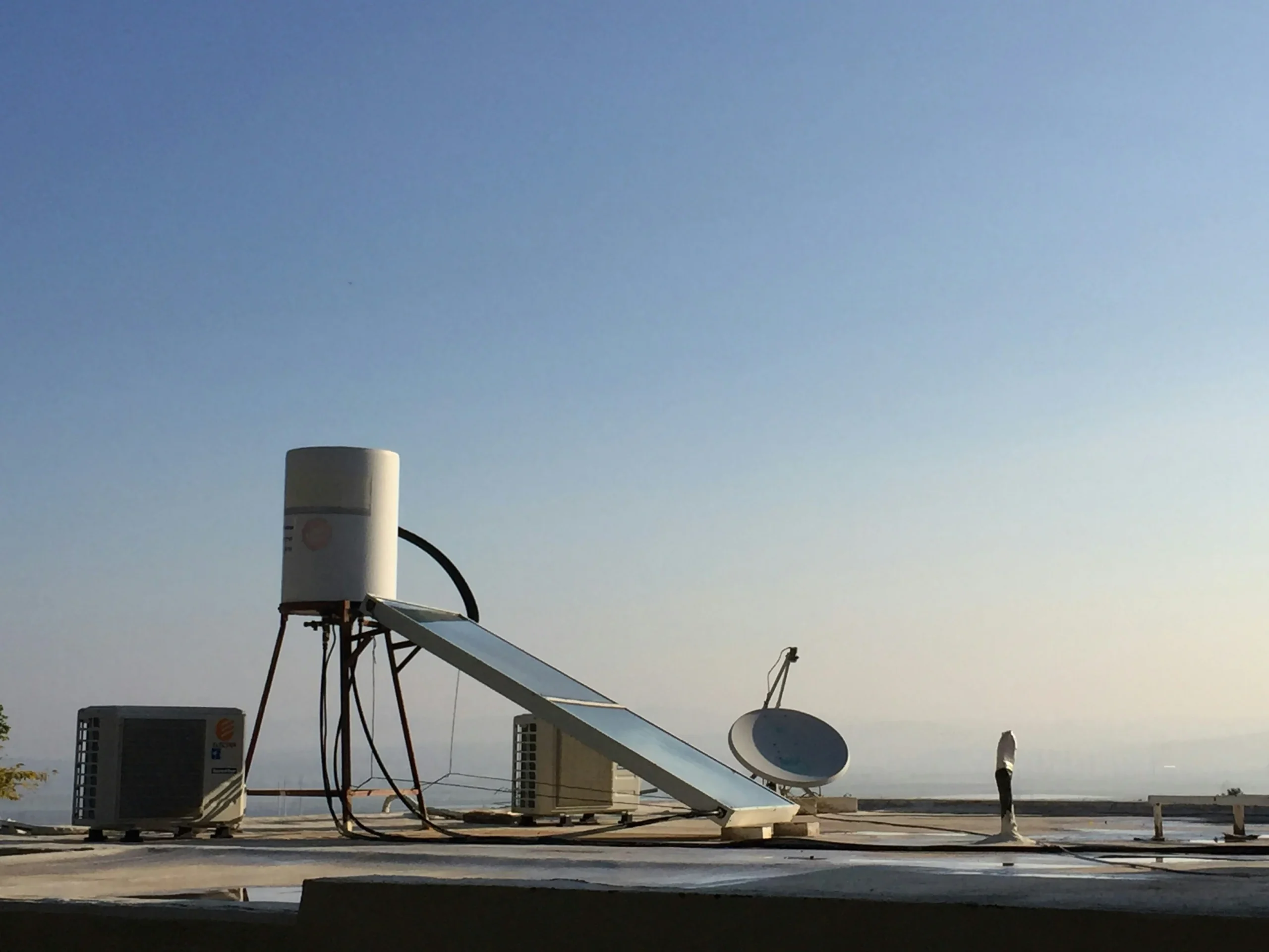 Solar Water Heater
